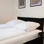 - 3 Beds - Kitchen - Wifi - Washing Machine * Bréma