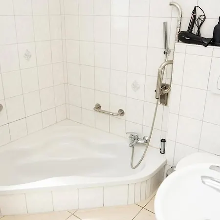 - 3 Beds - Kitchen - Wifi - Washing Machine * Bremen