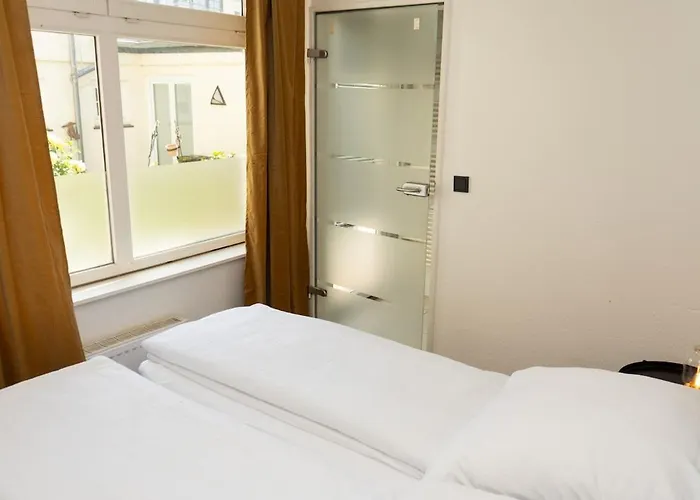 - 3 Beds - Kitchen - Wifi - Washing Machine * Bremen